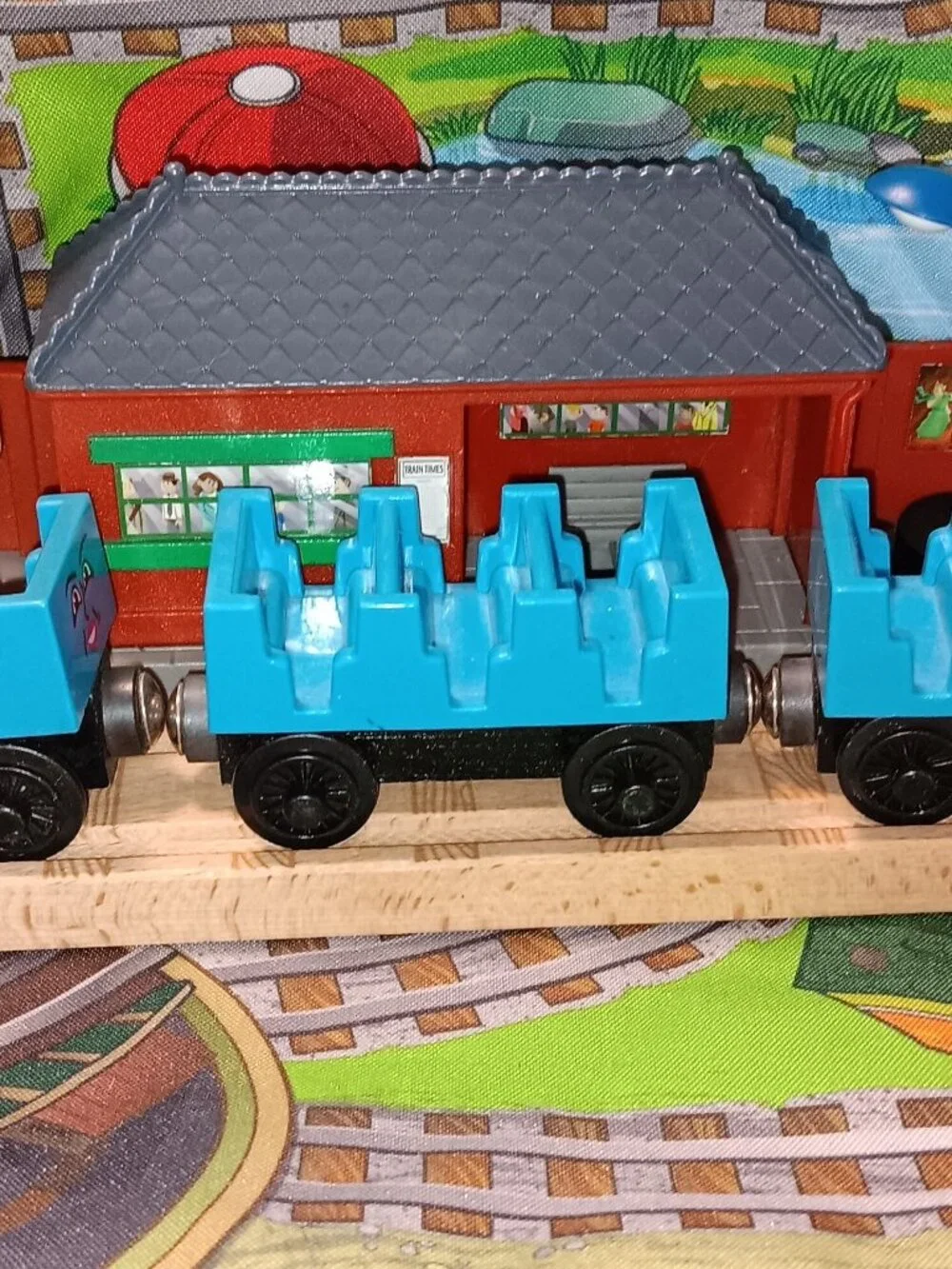 Thomas Wooden Railway Train Roller Coaster Cars Ada Jane Mabel